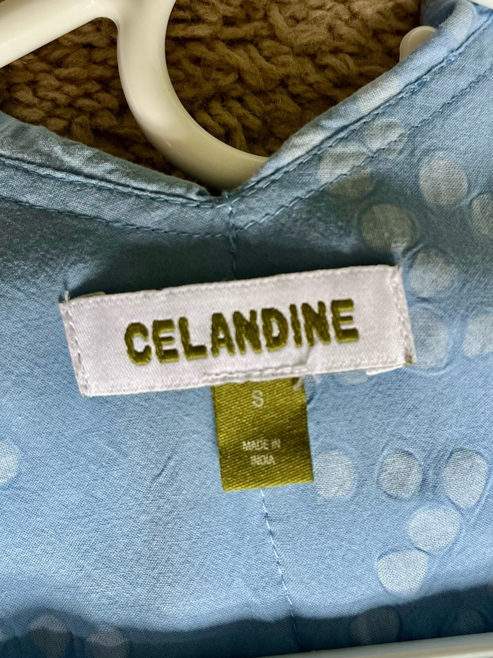 Celandine Ruffle-Back Apron
Mini Dress - Picture 5 of 5